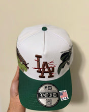 Load image into Gallery viewer, VOID- Attack on Titan x LA Dodgers
